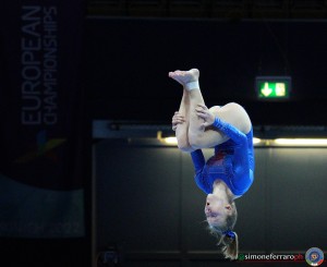 svk ph simone ferraro sfa09162a copia